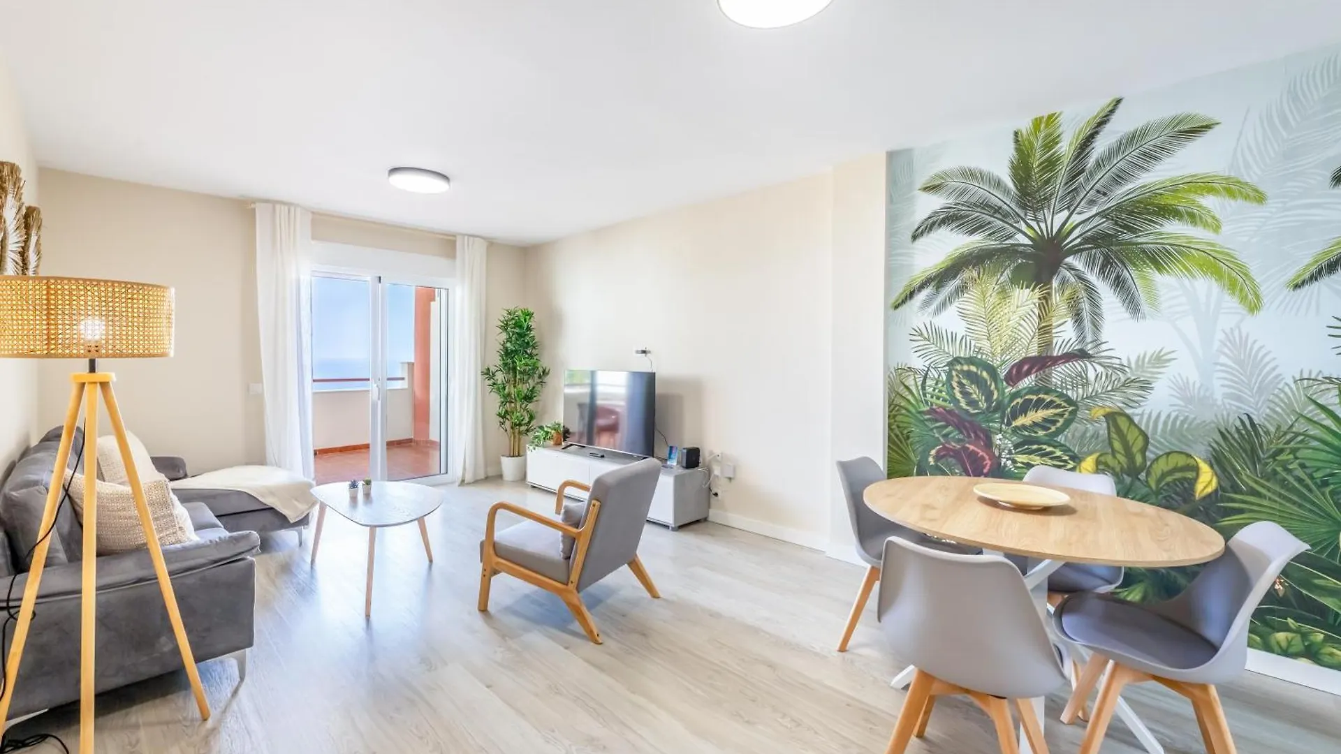 Apartamento Vb Ave Marina Front Seaviews 2Br Benalmádena